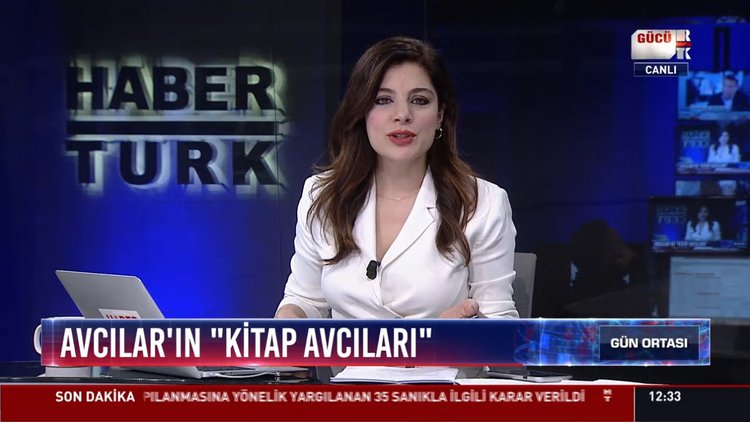 Avcılar'ın "Kitap Avcıları": Lise öğrencileri Metrobüs yolculuğu boyunca kitap okudu