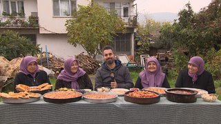 Turgay Başyayla ile Lezzet Yolculuğu’nun Bilecik’de ilk durağı Merkez ilçesine bağlı Deresakarı köyü oluyor. K