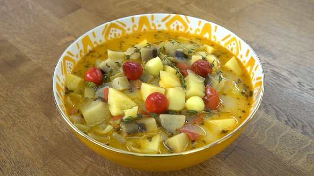 Sirkeli patlıcan çorbası