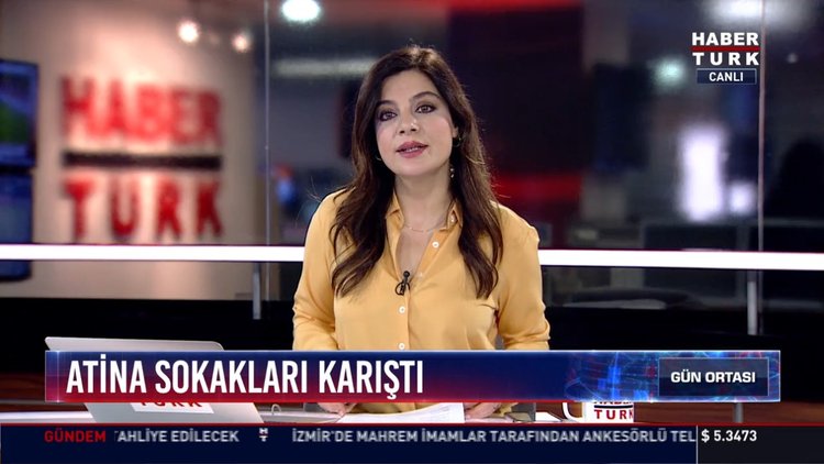 Atina sokakları karıştı: Göstericiler sokakları ateşe verdi, polisle çatıştı