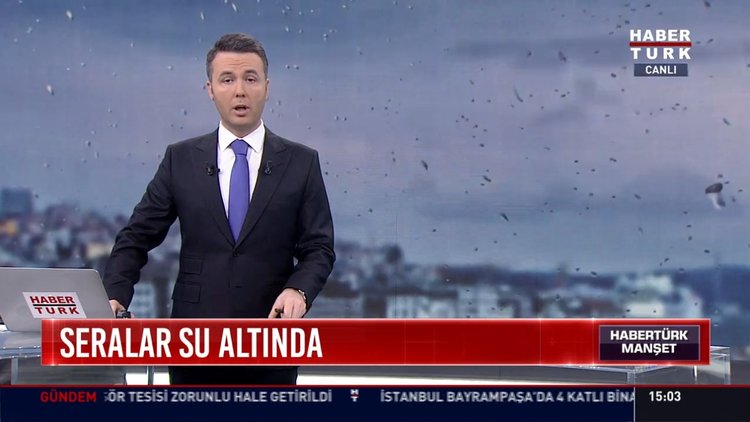 Seralar su altında: Mersin'deki yağış tarım alanlarına hasar verdi