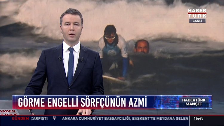 Görme engelli sörfçünün azmi: İspanyol görme engelli sörfçü dalgalarla dans ediyor