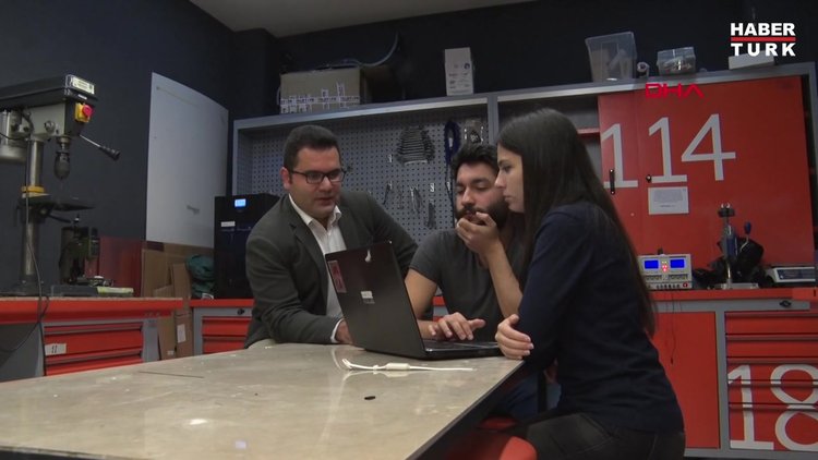 Arkadaşını kaybedince karar verdi, 'Parkinson Saati' geliştirdi