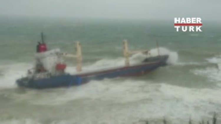 Şile'de kargo gemisi karaya oturdu