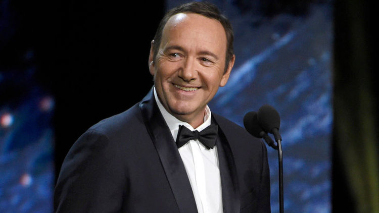 Kevin Spacey’den cinsel taciz iddialarına videolu savunma