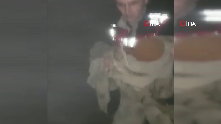 Türkiye'ye kaçak yollarla geçmeye çalışan mültecileri ölümden jandarma kurtardı