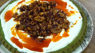 Ispanaklı yoğurtlu kek