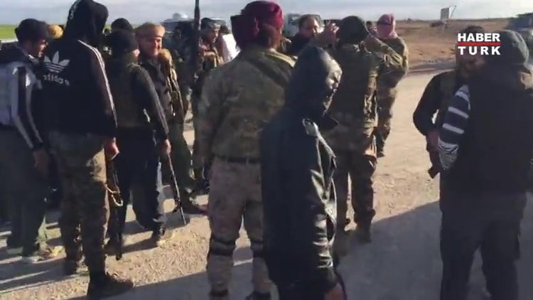 Suriye ordusu Münbiç'e bayrak dikti