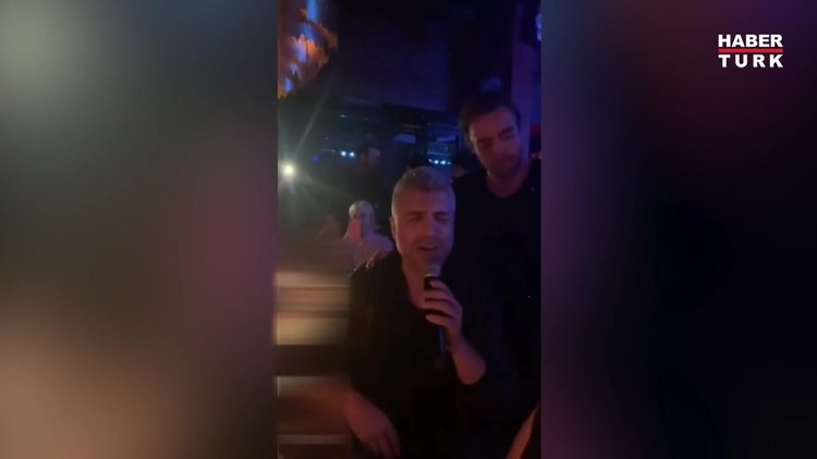 Özcan Deniz'den hayranlarını sevindiren performans!