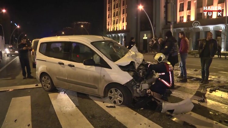 Başkentte trafik kazası: 5 yaralı