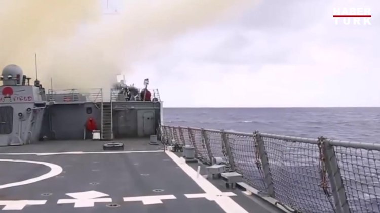 ABD uçak gemilerinin tatbikat görüntüleri