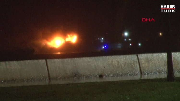 Son dakika: Pendik'te yük gemisinde yangın çıktı