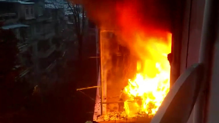 Son dakika... Şişli'de 6 katlı binada yangın