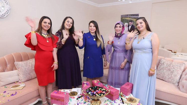 Gelin Evi'nde çifte birincilik!