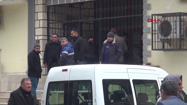 Kamyona çarpan elektrikli bisikletteki 2 kuzen öldü