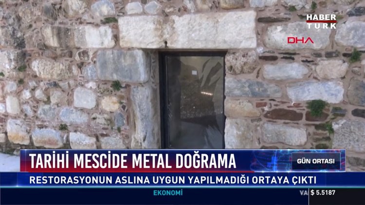 Tarihi mescide metal doğrama: Restorasyonun aslına uygun yapılmadığı ortaya çıktı