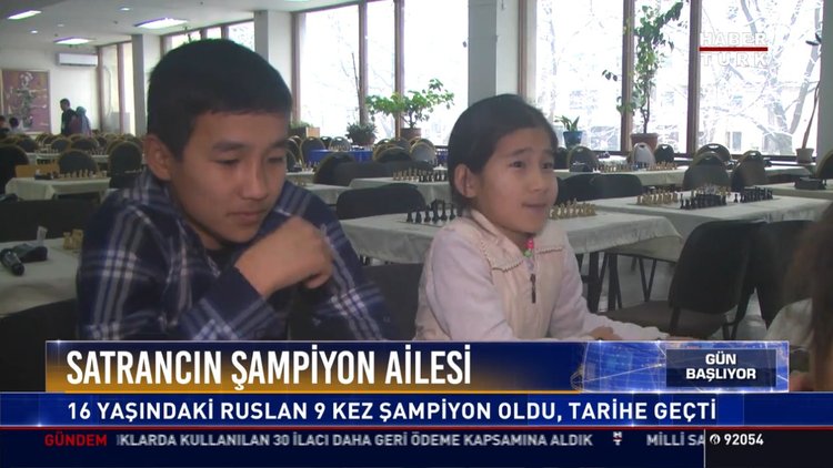 Satrancın şampiyon ailesi: Taştekeyev ailesinin 9 çocuğundan 7'si madalya kazandı