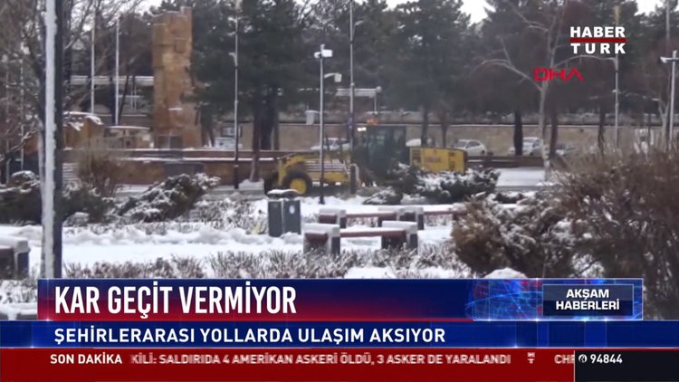 Kar geçit vermiyor: Şehirler arası yollarda ulaşım aksıyor