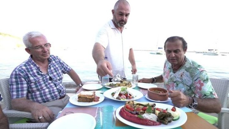 Samos Adasını Keşfettik! - Ayhan Sicimoğlu ile Renkler