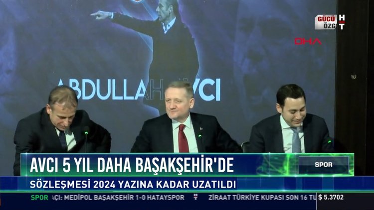 Avcı 5 yıl daha Başakşehir'de: Sözleşmesi 2024 yazına kadar uzatıldı