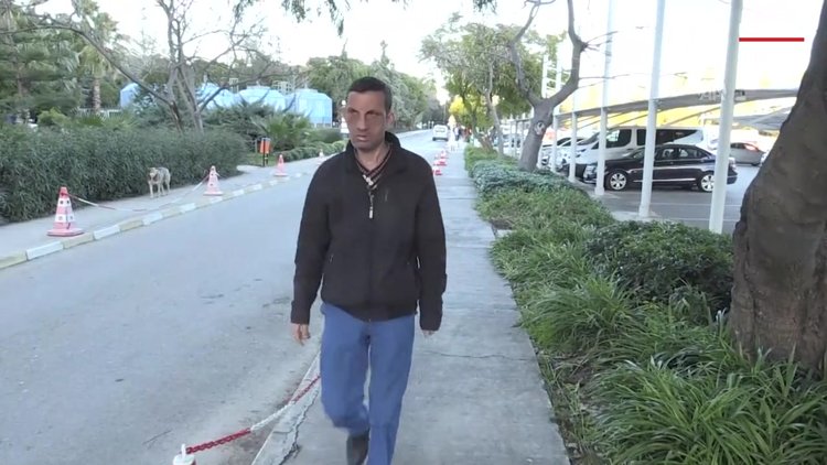 Antalya'da 7 yıl önce Türkiye'de ilk yüz nakli yapılan Uğur Acar, yeni yüzüyle hayallerini gerçekleştirmenin mutluluğunu yaşıyor