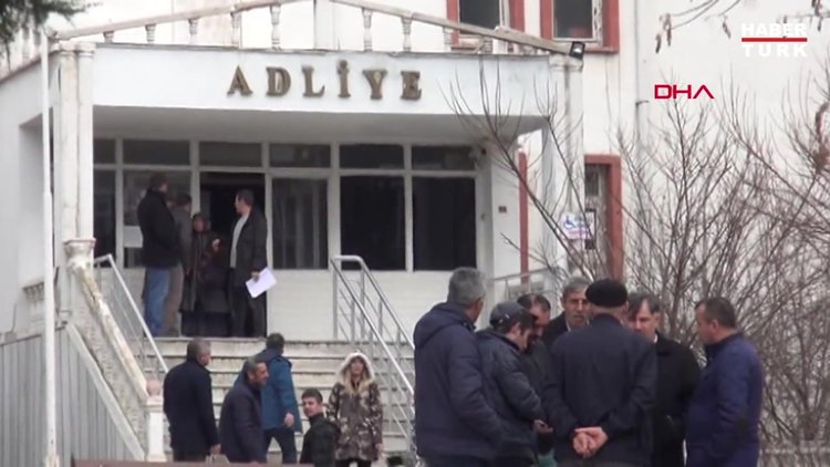 Tekirdağ'da kurulan semt pazarlarında yankesicilik yapan 2 kişi tutuklandı