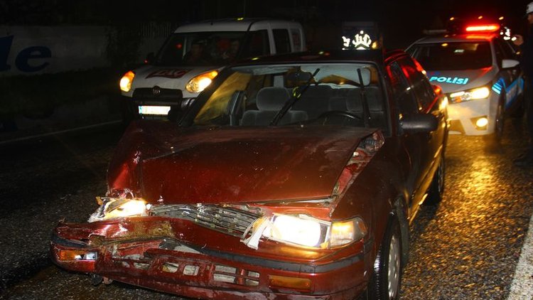 Alkollü ve ehliyetsiz sürücü polisi kandıramadı