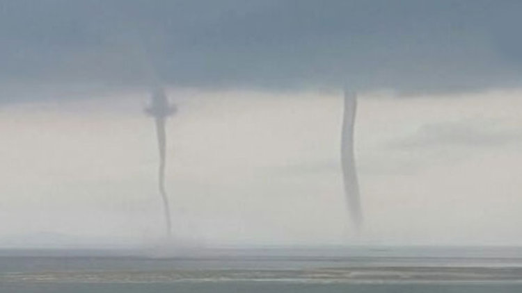 İzmir'de hortum paniği!