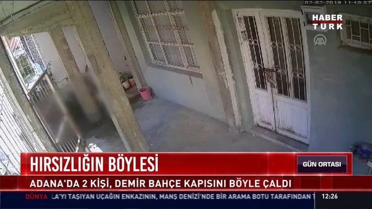 Hırsızlığın böylesi: Adana'da 2 hırsız bahçe kapısını böyle çaldı
