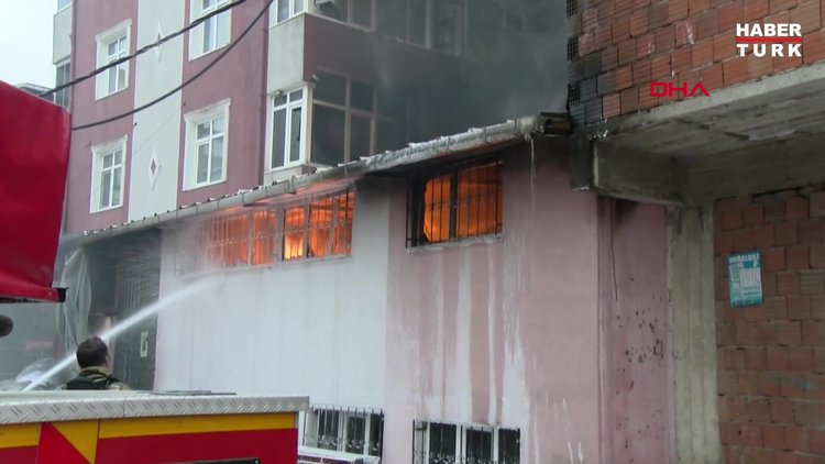 Son dakika: Sancaktepe'de tekstil atölyesinde yangın!