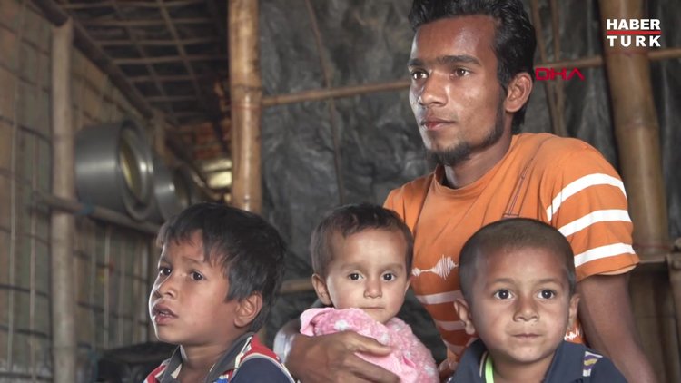 Jolie mültecileri ziyaret etti, 'sığır gibi muamele' dikkat çekti!