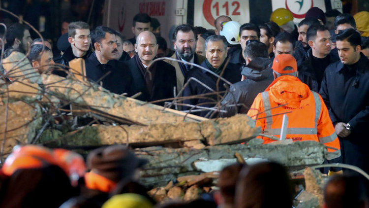 Kartal'da çöken binada hayatını kaybedenlerin sayısı 11'e yükseldi