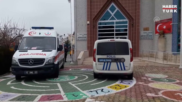 Merdiven boşluğuna düşen kadın öldü!