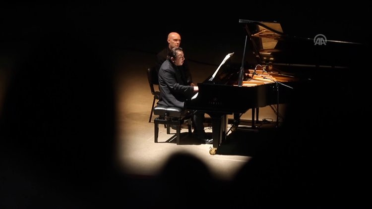 Fazıl Say Trabzon'da konser verdi