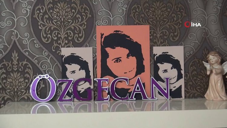 Yıllar geçtikçe Özgecan'ın acısı katmerleniyor