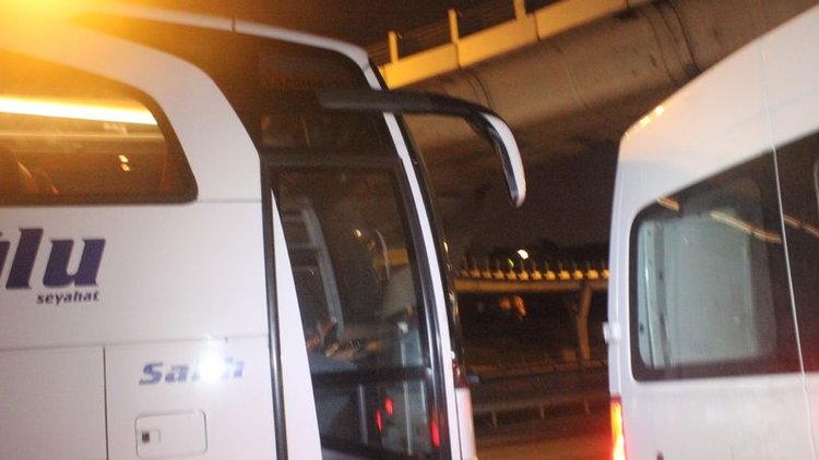 Uyuşturucu ihbarı polisi alarma geçirdi! E-5'te hareketli dakikalar