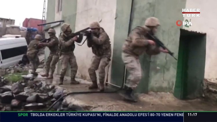 Siirt'te terör operasyonu: Baykan ilçesinde sığınak ve mağaralar imha edildi