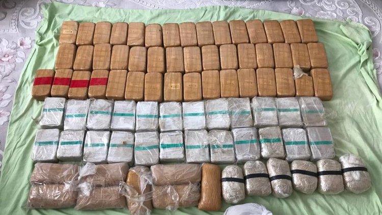 Duşa kabinde 45 kilo eroin!