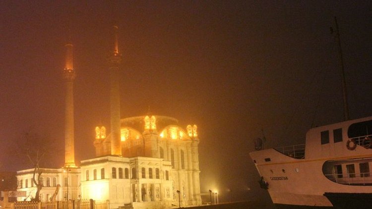İstanbul'da yoğun sis