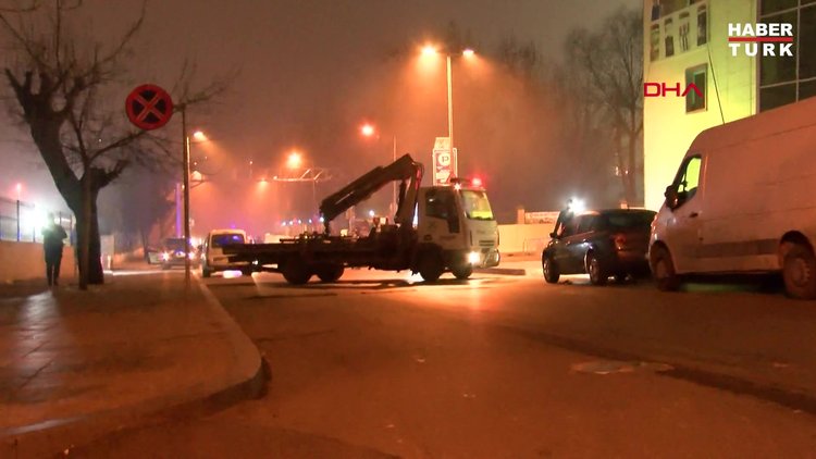 İstanbul Emniyet Müdürlüğü yakınlarında şüpheli araç alarmı