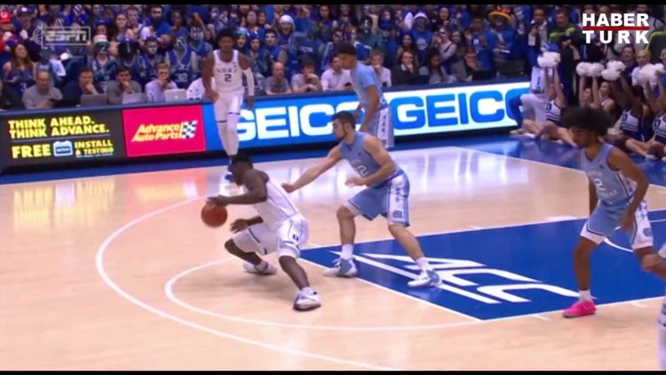 Zion Williamson'un ayakkabısı parçalandı, Nike hisseleri sert düştü