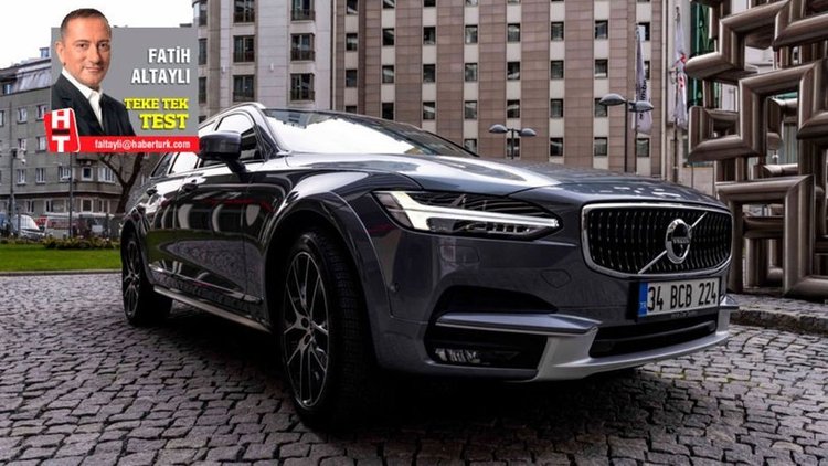 Hem yolun hem de arazinin ustası: V90 Cross Country