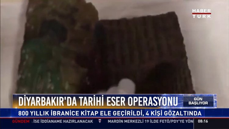 Diyarbakır'da tarihi eser operasyonu: 800 yıllık ibranice kitap ele geçirildi, 4 kişi gözaltında