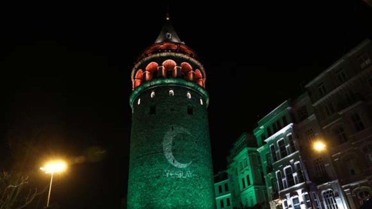 Galata Kulesi yeşerdi!