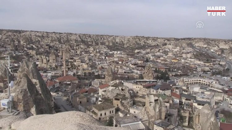 Kapadokya'da peribacaları yakınındaki yapıların yıkılması!