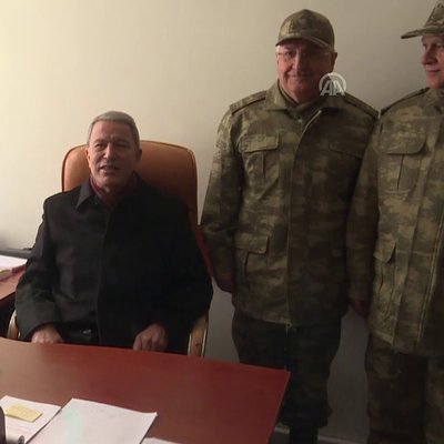 37 Yil Sonra Ayni Makam Odasinda