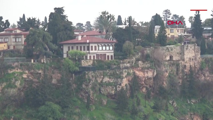 Falezlerde kayma devam ediyor!