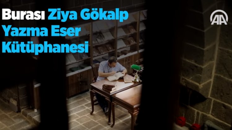 Güvenlikçi olarak girdiği kütüphanede kitap kurdu oldu