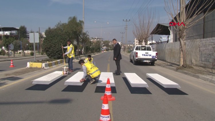 Üç boyutlu yaya geçidi uygulaması sürüyor