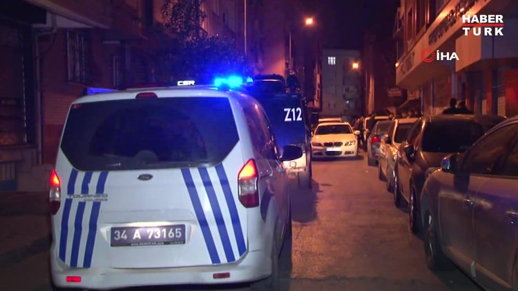 Bağcılar’da park halindeki araçlar kurşunlandı